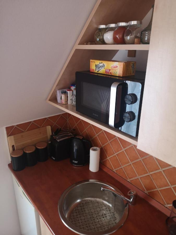 Orsika Hilltop Apartman إغير المظهر الخارجي الصورة